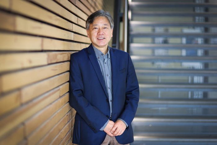 Humboldt Professor Dr.-Ing. Yaochu Jin