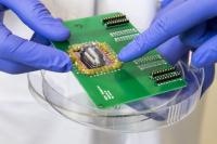 Heart-On-A-Chip Microfluidic Device