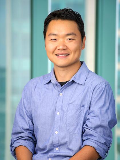 Yonghao Yu, UT Southwestern Medical Center