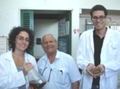 Professor Michael Ovadia and Students, Tel Aviv University