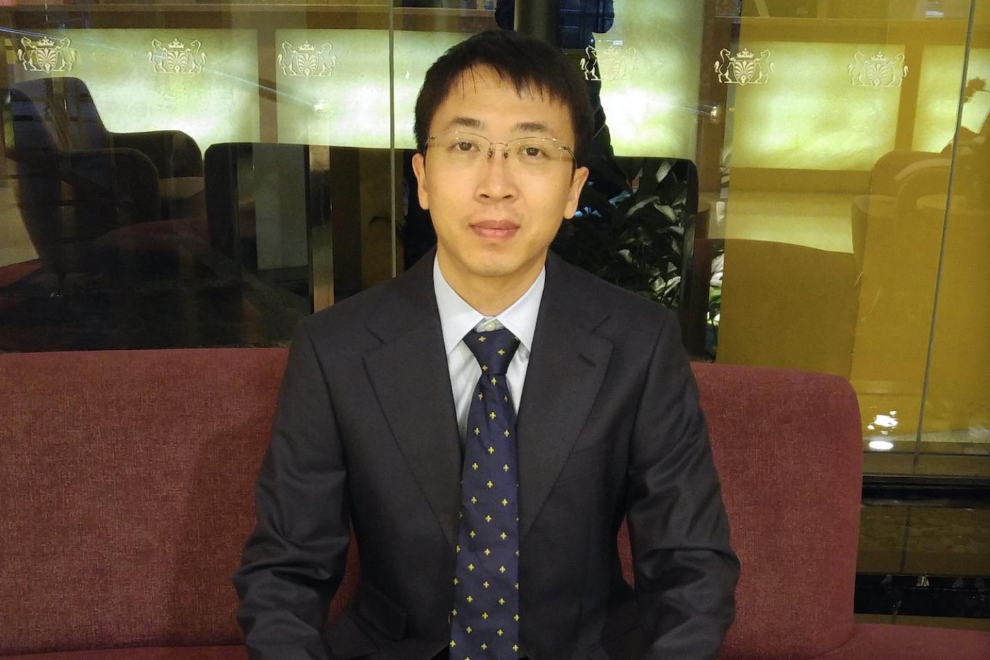 Jie Xiong, UMass Amherst