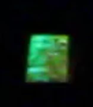 Color-Shifting Material Relies on Magnetically Controlled Nanocolumns