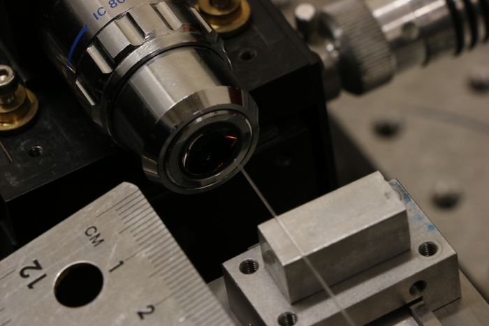 Sapphire optical fibre