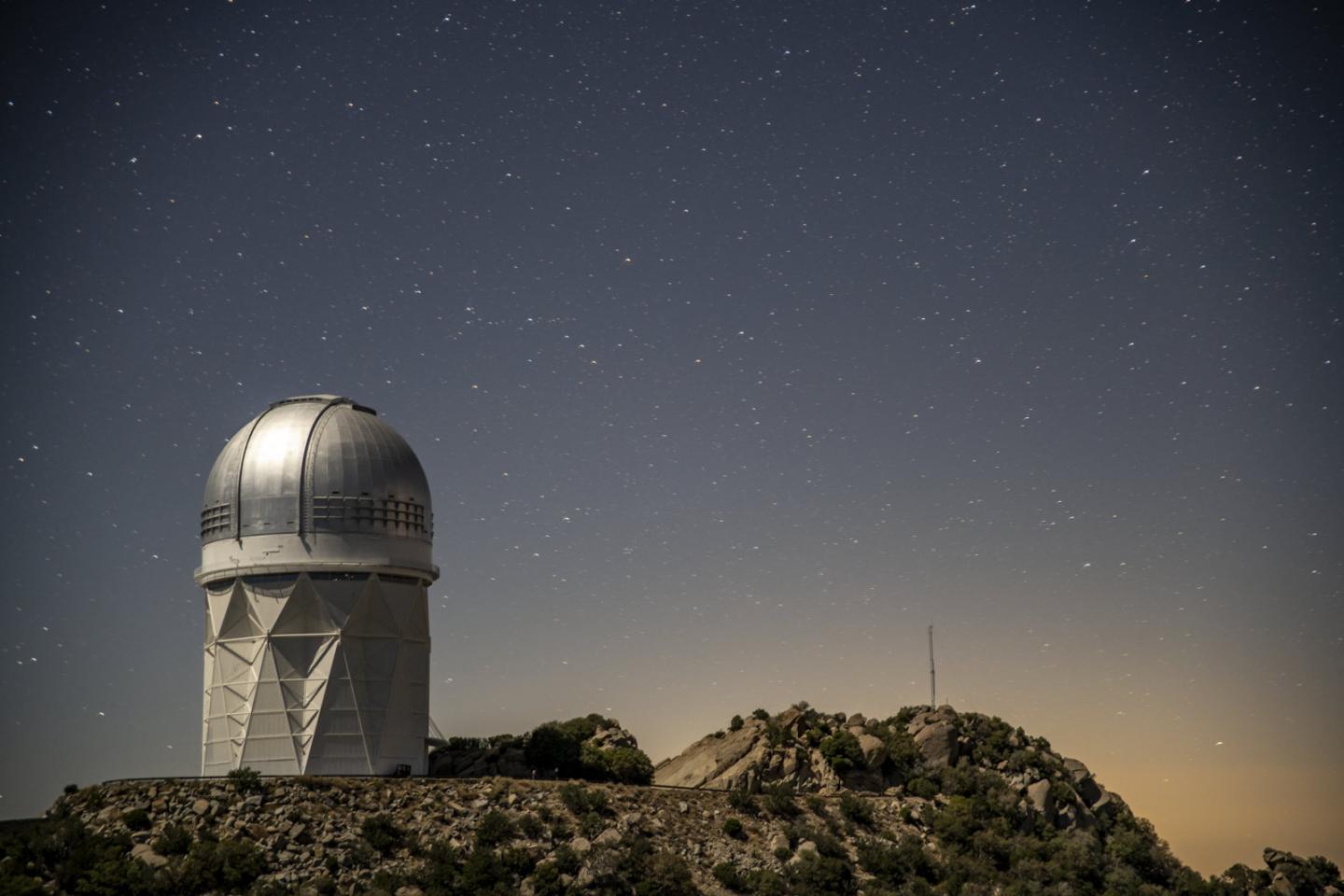 The Mayall Telescope at Kitt P [IMAGE] EurekAlert! Science News Releases