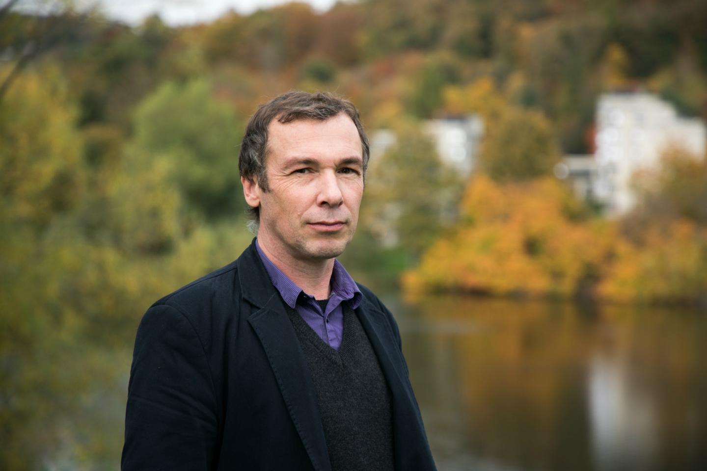 Dr. Richard Newton, University of Stirling 