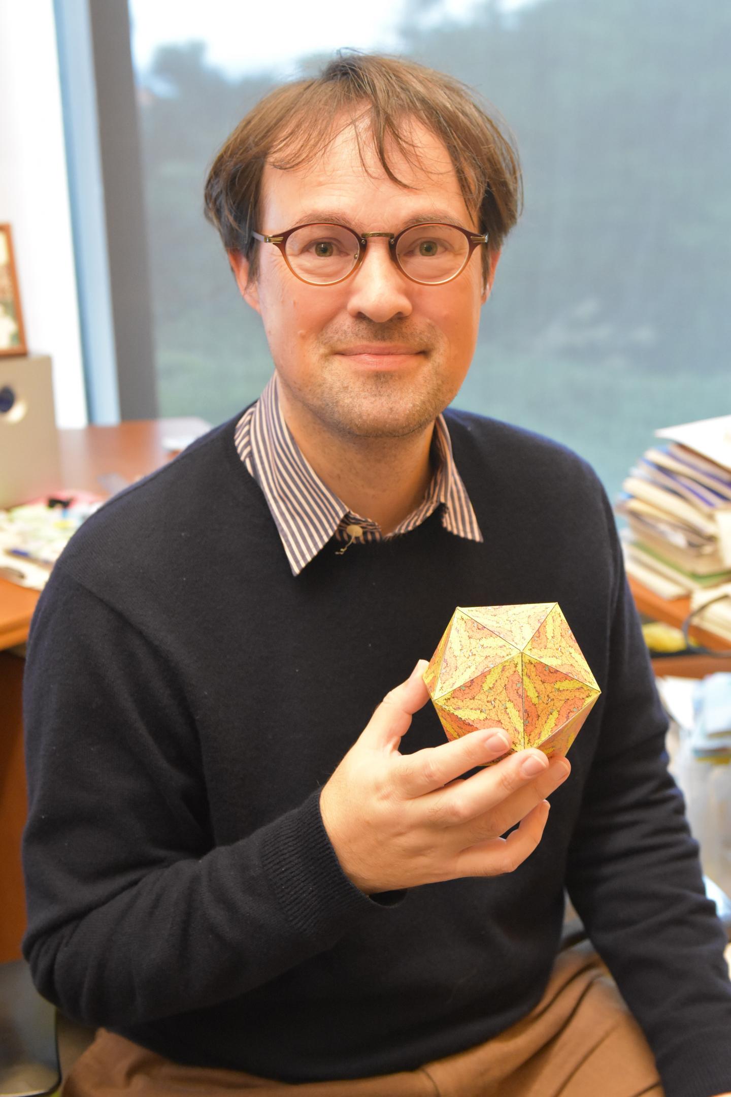 Robert Sinclair, OIST