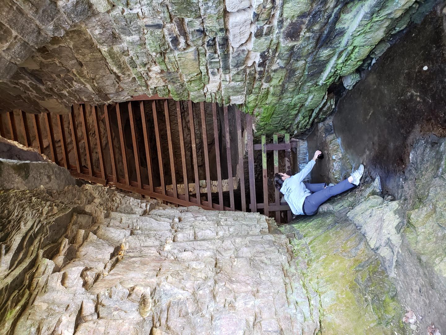 Teresa Baraza Piazuelo samples groundwater