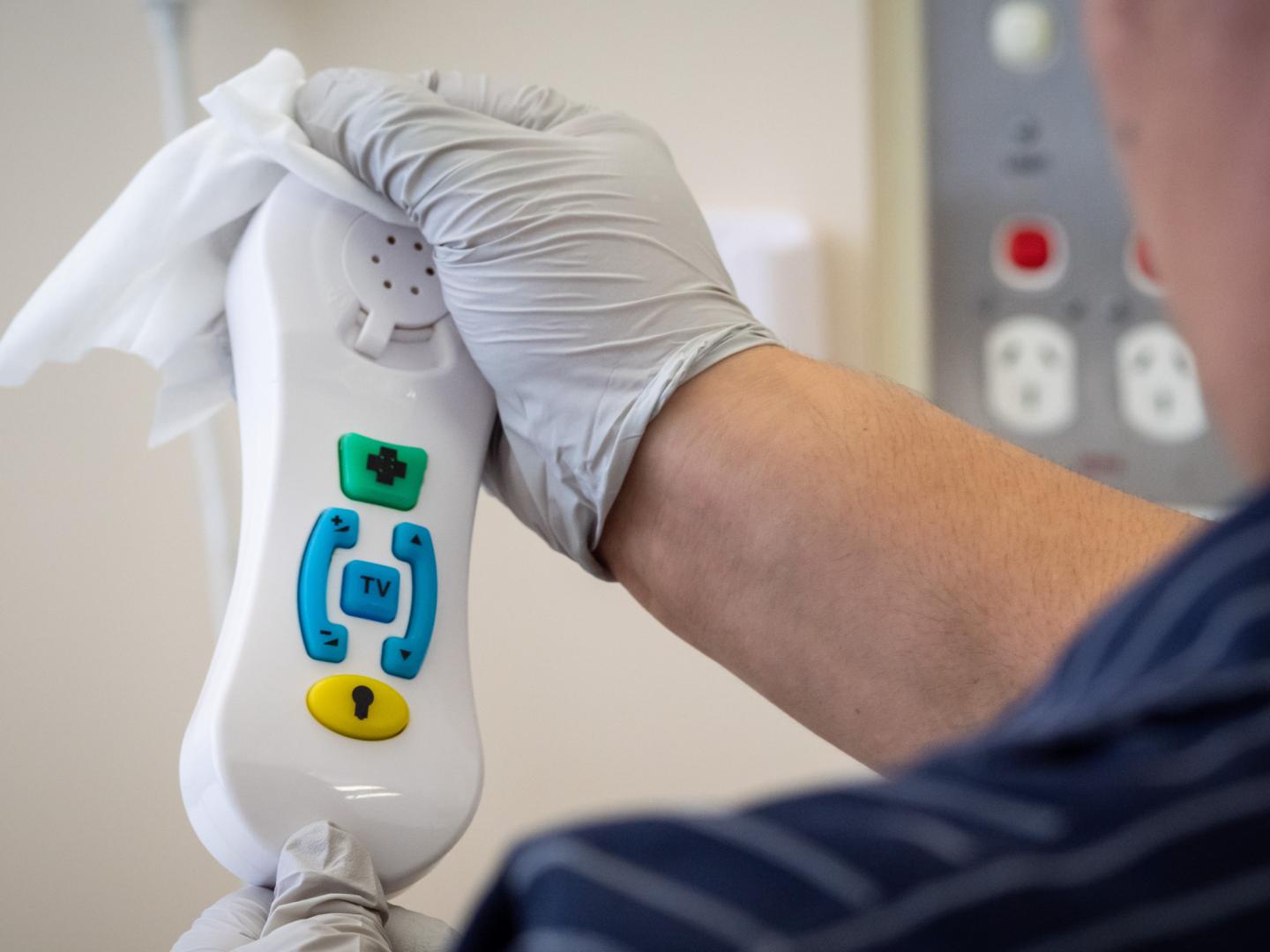 Australian Hospital Cleaning Trial Cuts Healthcare-Associated Infections