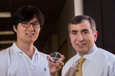 Gunuk Wang and James Tour, Rice University