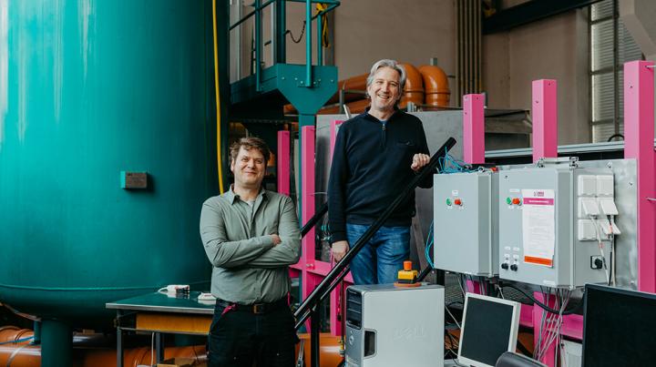 Dr. Stefan Hoerner (left) and Prof. Dr. Roberto Leidhold