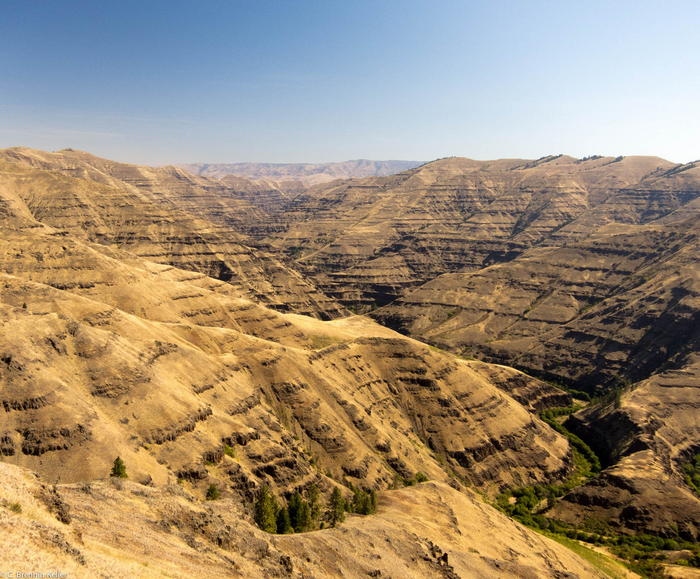 Dark volcanic rock formations [IMAGE] EurekAlert! Science News Releases