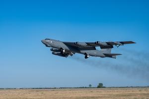 B-52 STRATOFORTRESS