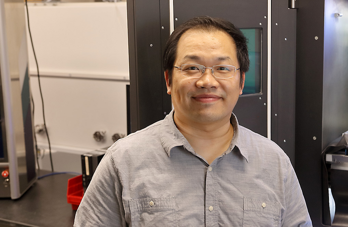 UVA Associate Professor Tao Sun
