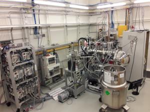 Photoelectron spectroscopy instrument