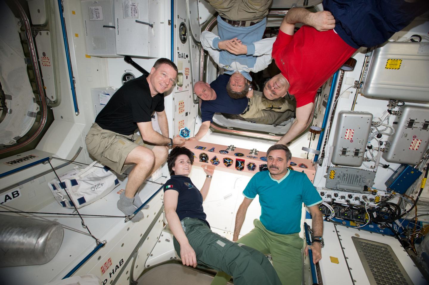 Expedition 43