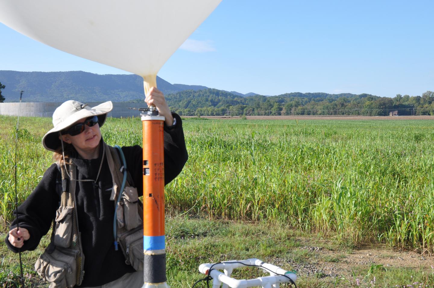 Demonstration Flight of the AAARS at the UT East Tennessee AgResearch and Education Center