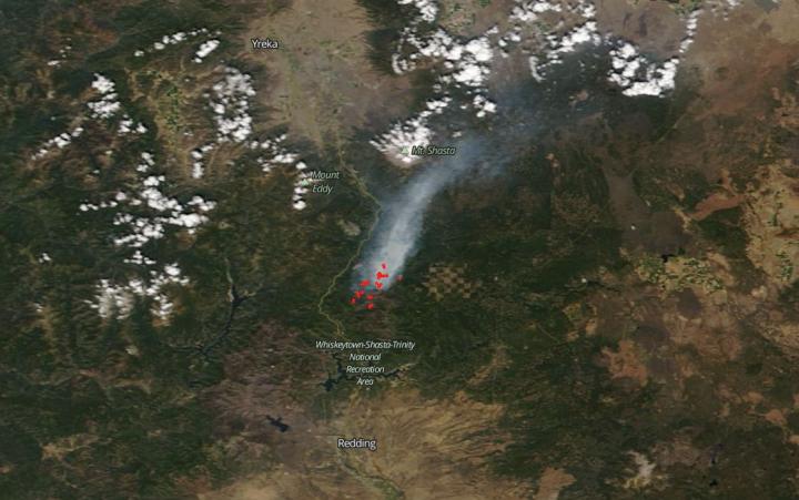 Hirz Fire South of Mt. Shasta Continues to Burn