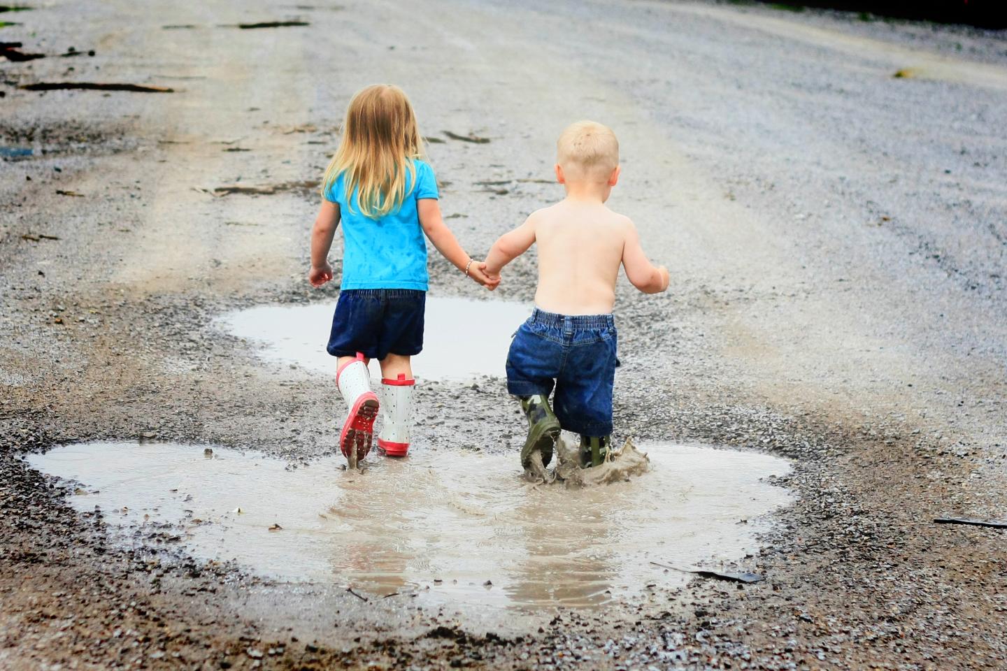 Child Executive Functioning May Require not only High-Quality Parenting, but also Consistency