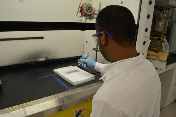 Spray-Coating Nanomaterials
