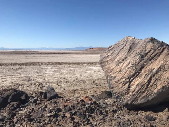 Salton Sea dry lakebed