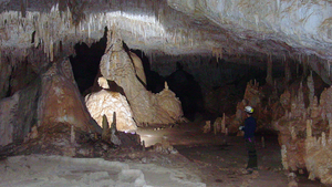 Hidden Cave Room