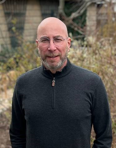 Author Photo of Dr. Jay Baruch