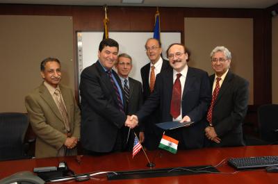 US and Indian Health Officials Renew the Indo-US Vaccine Action Program
