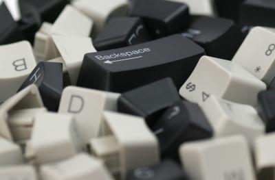 Typing Study Taps the Human Brain (1 of 3) | EurekAlert!