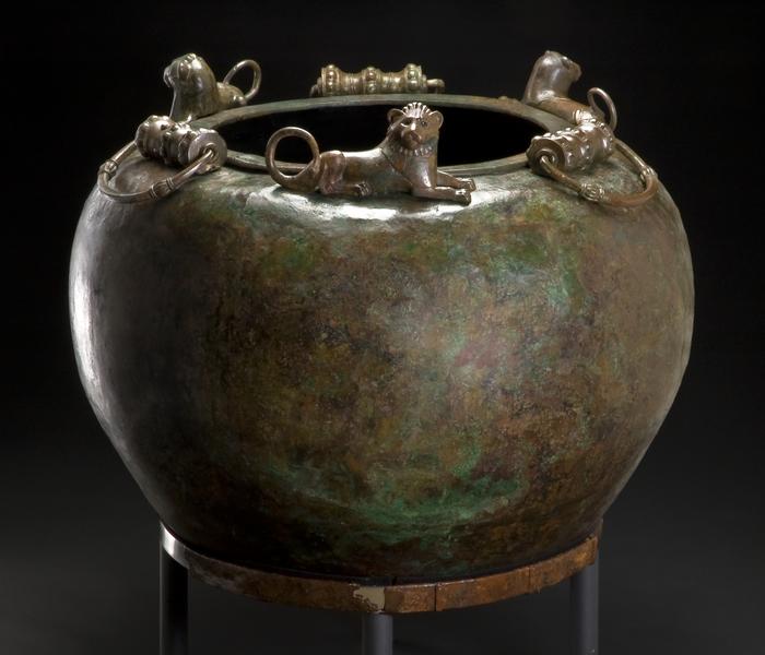 Hochdorf: Bronze cauldron