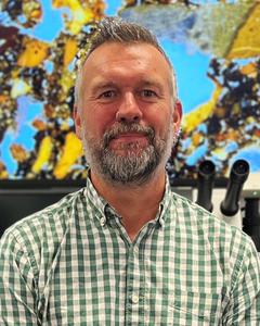 Director of the Flinders Microarchaeology Laboratory, Associate Professor Mike Morley.