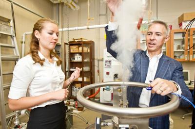 Tatiana Brustentsova and Dr. Robert Peale, University of Central Florida