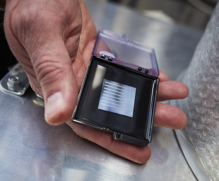 New compact optical amplifier on a chip.