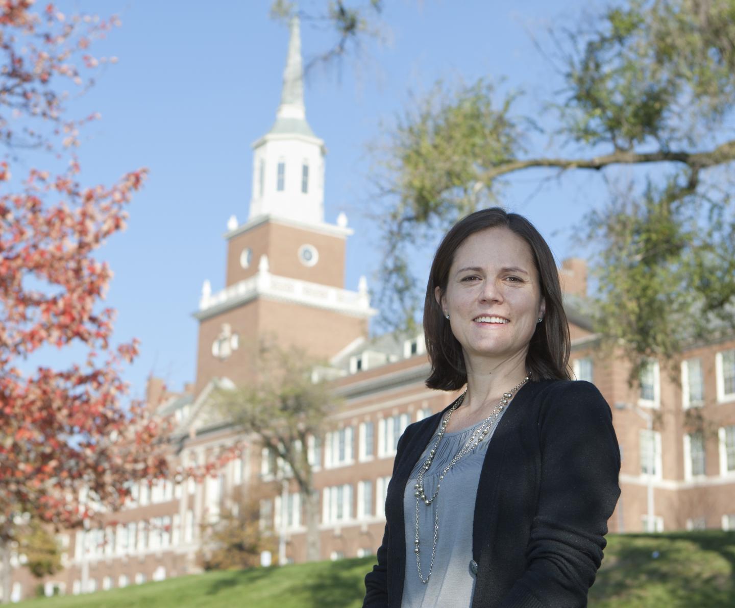 Relationship Education Program Addresses the Unique Challenges Affecting Female Same-Sex Couples