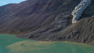 The transport of meltwater from land to the coastal ocean