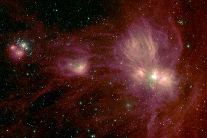 Star Clusters in the Mon R2 Region