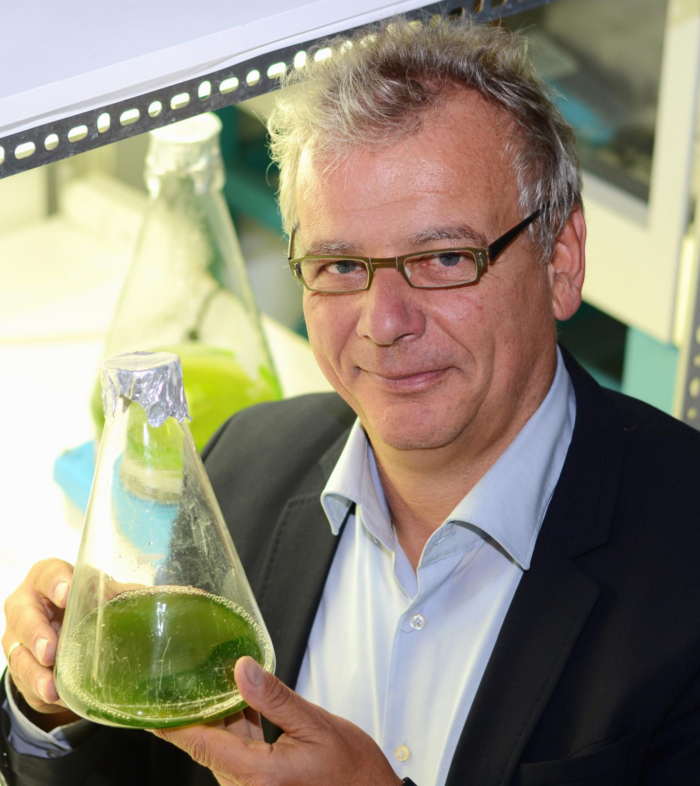 Prof. Dr. Olaf Kruse, 	Bielefeld University 