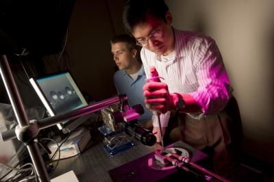 Jonathan Boreyko and Chuan-Hua Chen, Duke University