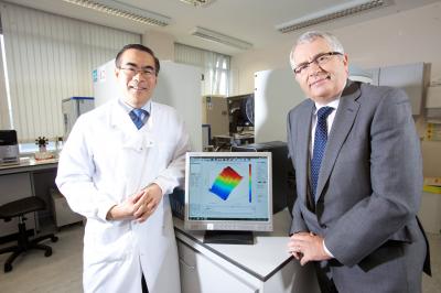 Professors Wen Jiang and Keith Harding, Cardiff University