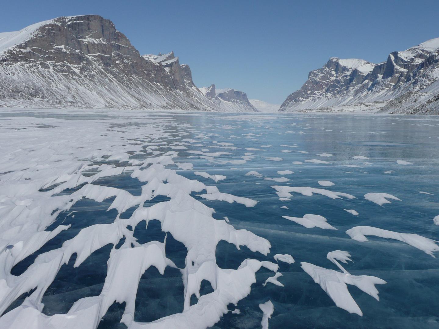Glacial Rock in Greenland Offers Clues to Nor | EurekAlert!