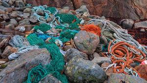 Fishing gear, plastic bottles and plastic bags