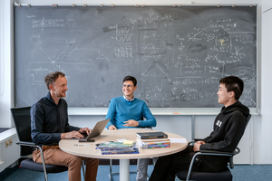 Prof. Frank Pollmann, Prof. Michael Knap and Yujie Liu