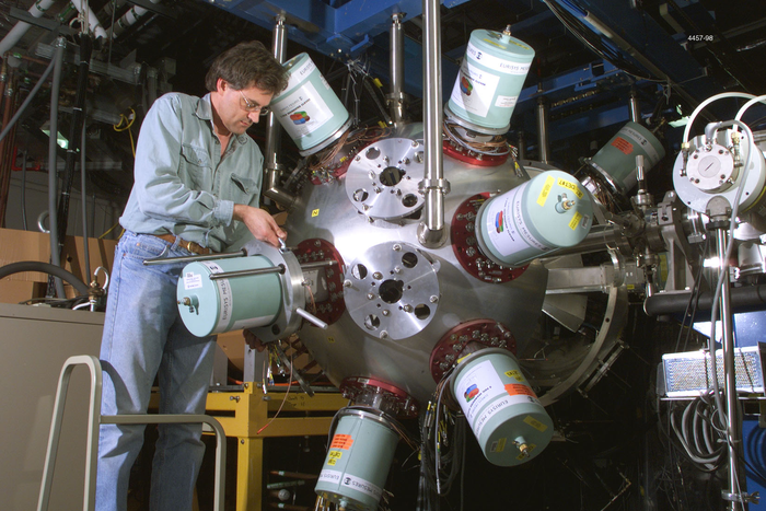 David Radford adjusts gamma-ray detector