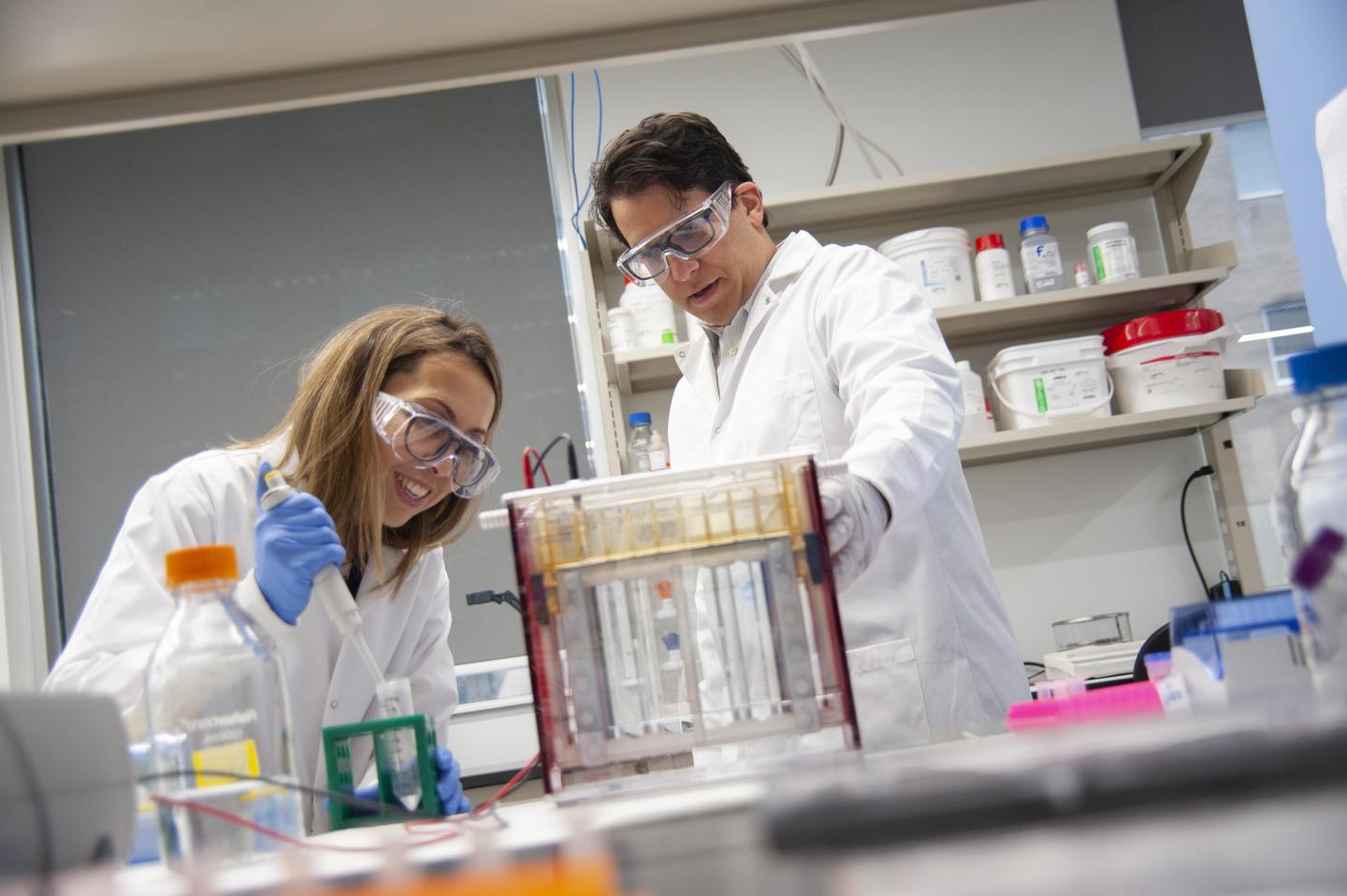 Dr. Marco Magalhaes and Denise Lopes Eymael, University of Toronto - Faculty of Dentistry