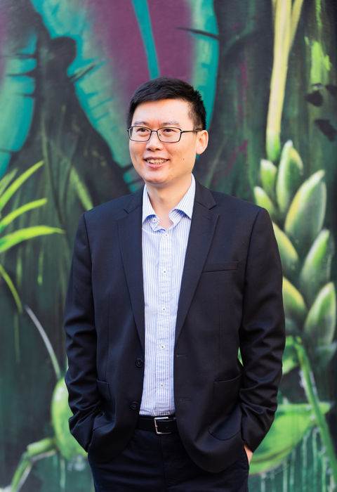 Professor Yuming Guo