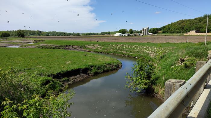 Nitrous oxide in agricultural streams