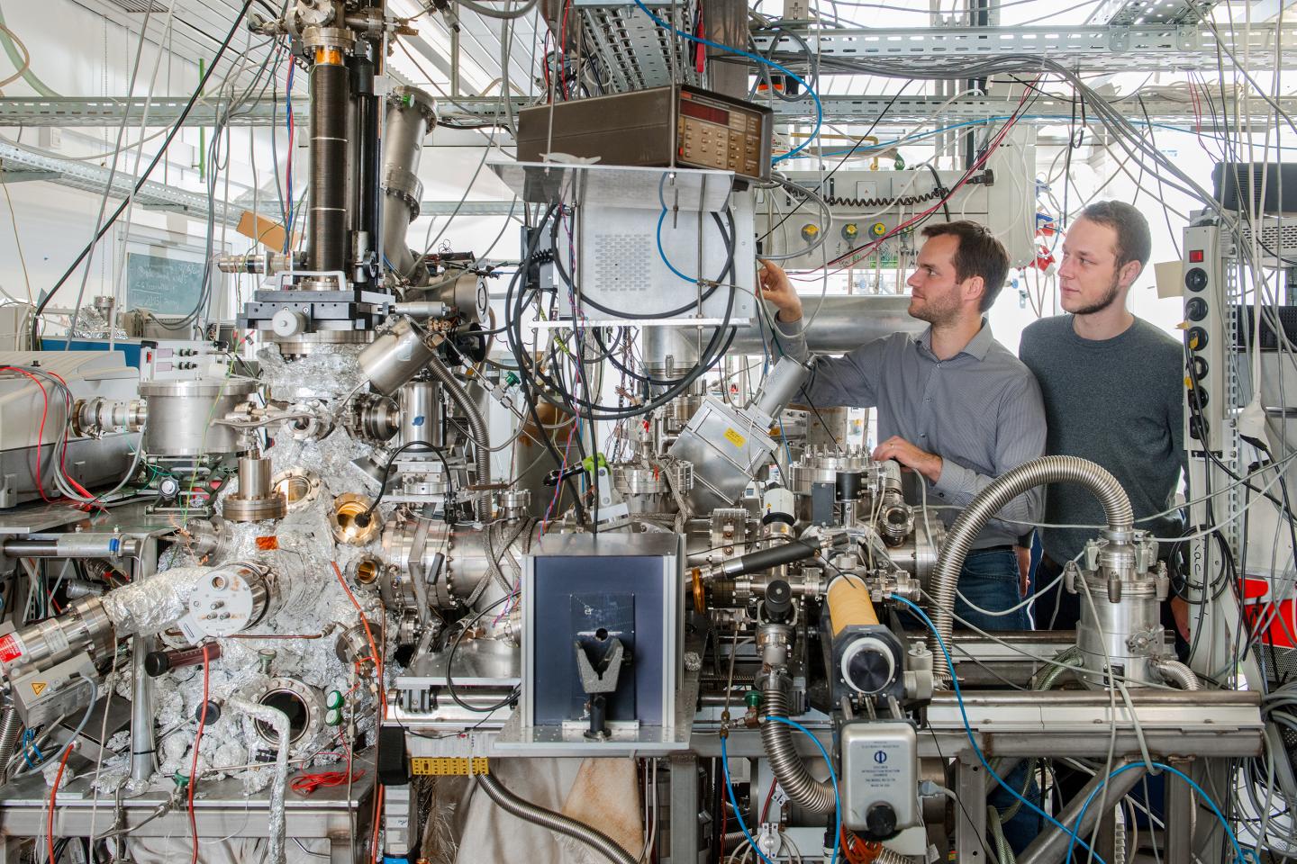 Andrea Crampton and Marian Rotzer, Technical University of Munich