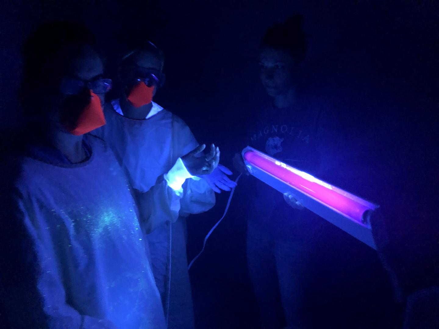 Widespread Simulated Contagion on PPE