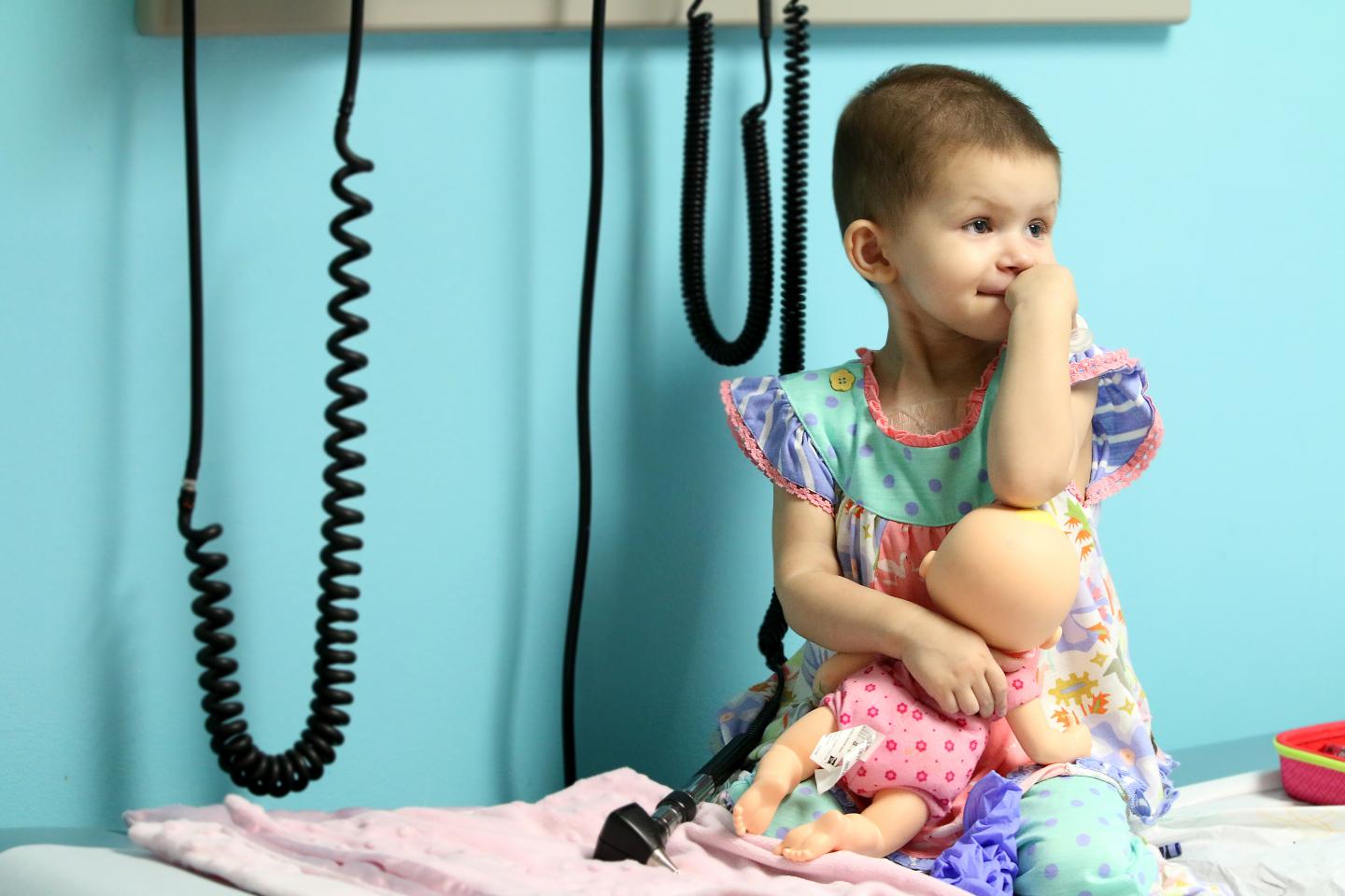 Victoria Leaning on Hand