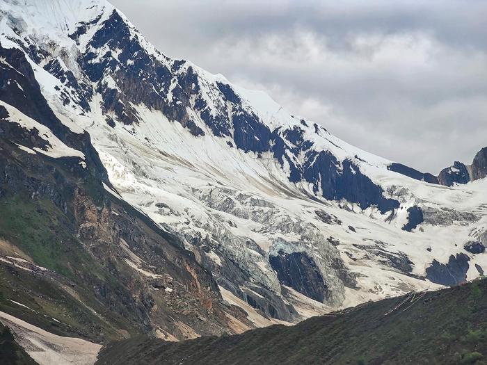 Glaciers and permafrost over the Tibetan Plateau