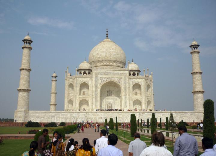 Taj Mahal Attracts Visitors